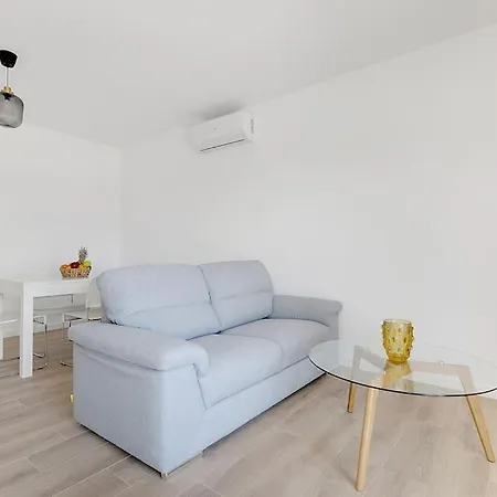 13 Esteva 2ºf 5 Min To The Apartamento *